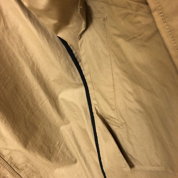 Zara trench coat in beige - Picture 6 of 7